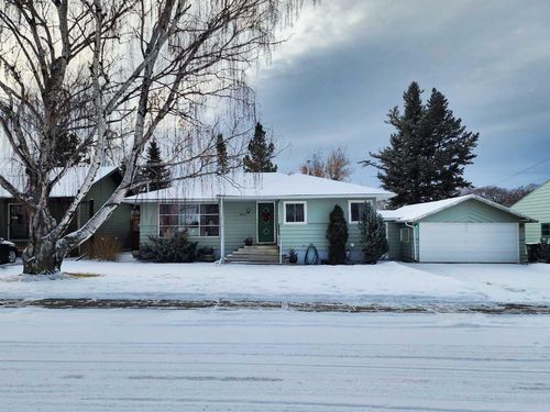 245 53 Avenue E, Claresholm, AB, T0L0T0 | Card Image