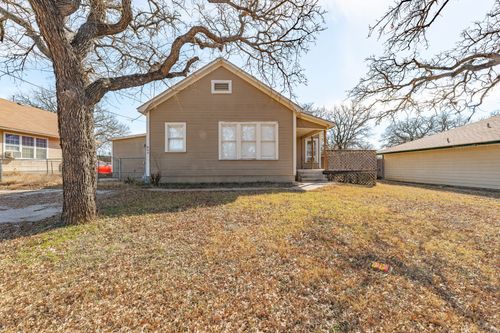 604 E Broadway St, Stephenville, TX, 76401-4912 | Card Image