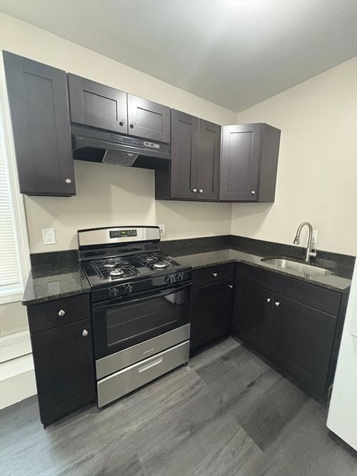 apt-2-20 High St, Lynn, MA, 01902-3903 | Card Image