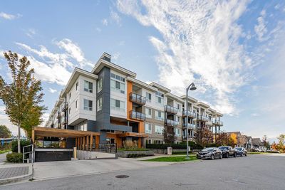 112 - 4690 Hawk Lane, Condo with 2 bedrooms, 2 bathrooms and 1 parking in Tsawwassen BC | Image 1