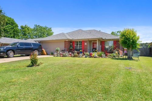 610 Cherub Dr, Conway, AR, 72034-3364 | Card Image