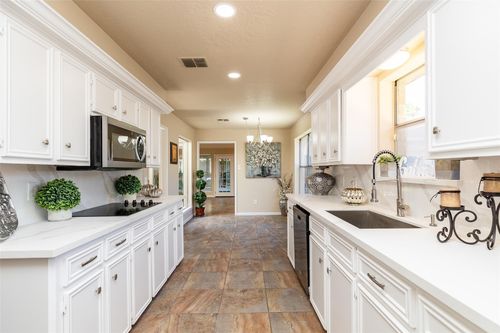 15307 Forest Trails Dr, Houston, TX, 77095-1820 | Card Image