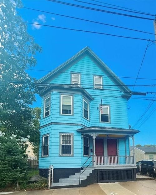 226 Oxford St, Providence, RI, 02905-2043 | Card Image