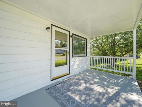 17106 Miner Ave, WILLIAMSPORT, MD, 21795-3148 | Card Image