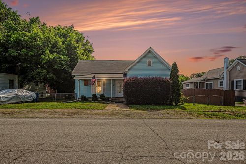 148 S Davie Dr, Mocksville, NC, 27028-2926 | Card Image