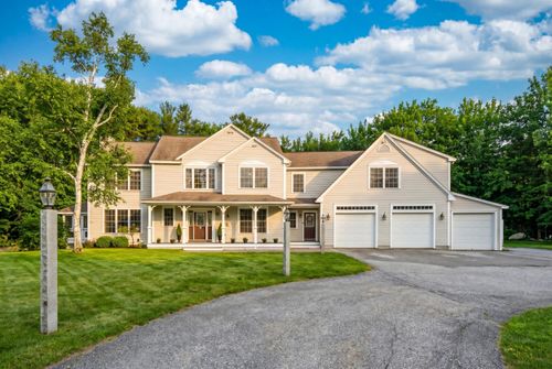 4 Divot Drive, Gray, ME, 04039 | Card Image