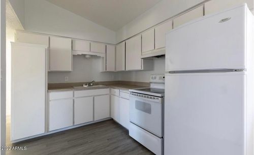 apt-30-2020 W Hayward Ave, Phoenix, AZ, 85021-6951 | Card Image