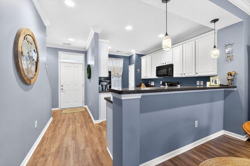 4668 Community Way, Hilliard, OH, 43026-7484 | Card Image