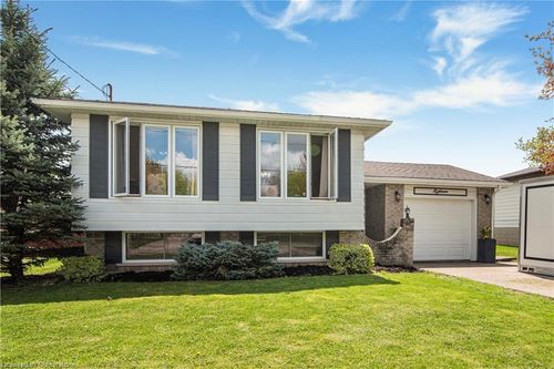 18 Hewitt Dr, Hagersville, ON, N0A1H0 | Card Image