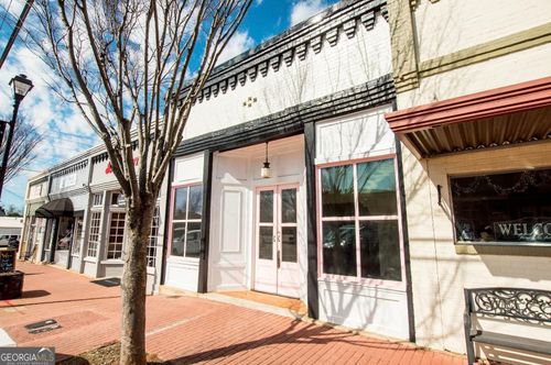 145 S Cherokee Rd, Social Circle, GA, 30025-2802 | Card Image