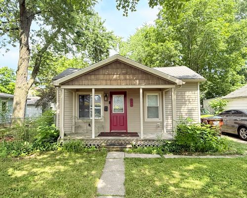 209 Sarah St, Adrian, MI, 49221-3434 | Card Image