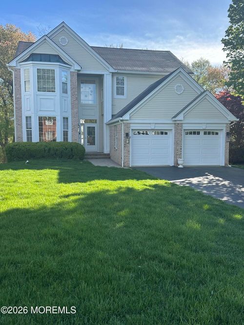 8 Culpeper Ky, Colts Neck, NJ, 07722-1759 | Card Image