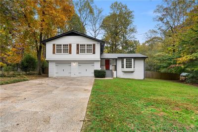 4525 Forest Green Drive, House other with 4 bedrooms, 2 bathrooms and 6 parking in Sugar Hill GA | Image 1