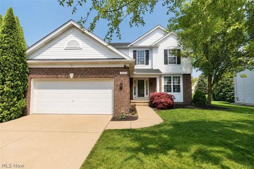 2641 Saddle Crk, Avon, OH, 44011-4931 | Card Image