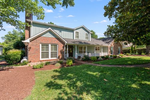 2240 Racquet Club Dr, Murfreesboro, TN, 37128-4818 | Card Image