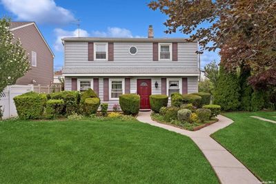 13 Spool Lane, House other with 5 bedrooms, 2 bathrooms and null parking in Levittown NY | Image 1