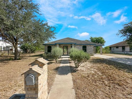 2713 E Filmore Ave, Alton, TX, 78573-1246 | Card Image