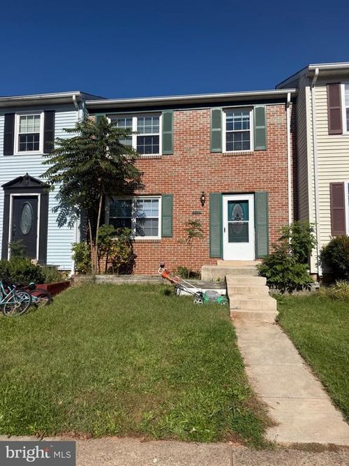 a-8634 Reinecke Ct, MANASSAS PARK, VA, 20111-2389 | Card Image