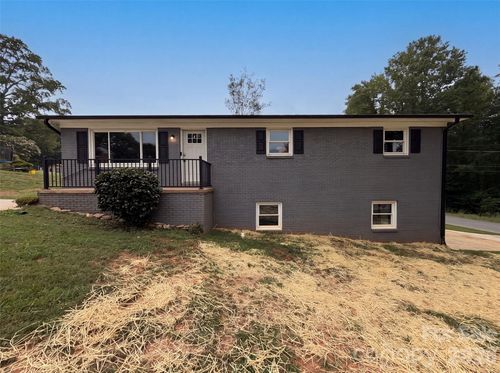 2510 Middleton Dr, Gastonia, NC, 28054-2815 | Card Image