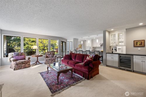 207-2413 S Cedar St, Tacoma, WA, 98405-2320 | Card Image