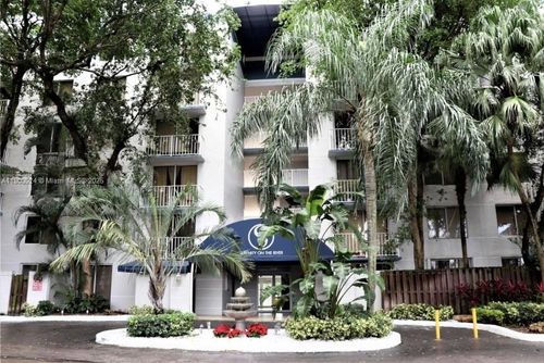 apt-413-1720 Nw North River Dr, Miami, FL, 33125-2361 | Card Image