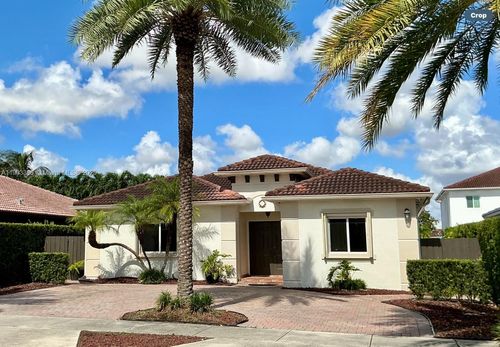 a-15585 Sw 178th Ln, Miami, FL, 33187-7804 | Card Image