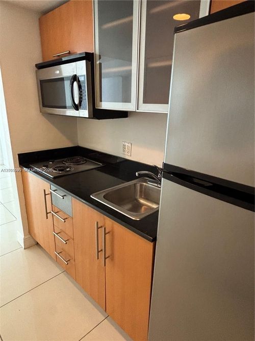 apt-3007-1750 N Bayshore Dr, Miami, FL, 33132-3211 | Card Image