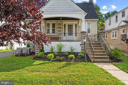 3045 Pinewood Ave, Baltimore, MD, 21214-1425 | Card Image