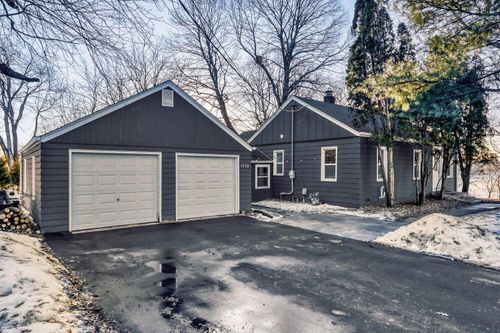 1710 Minnesota Ln N, Plymouth, MN, 55447-4726 | Card Image