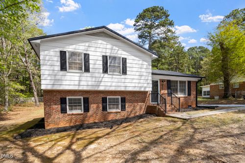3321 Renee Dr, Sanford, NC, 27332-8022 | Card Image