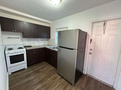 5-2316 Madison St, Hollywood, FL, 33020-7049 | Card Image