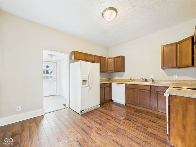 907 S A St, House other with 3 bedrooms, 2 bathrooms and null parking in Elwood IN | Image 12
