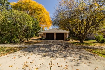 805 S Benton Street, House other with 4 bedrooms, 2 bathrooms and 2 parking in Palatine IL | Image 2