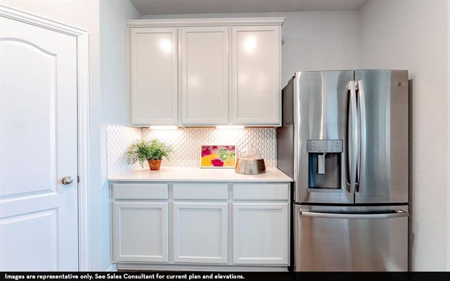 1726 Navigation Ln, House other with 3 bedrooms, 3 bathrooms and 2 parking in Angleton TX | Image 11