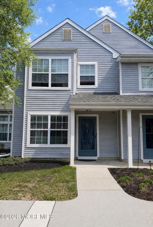 15-7-401 Hampton Ct, Manalapan, NJ, 07726-3276 | Card Image