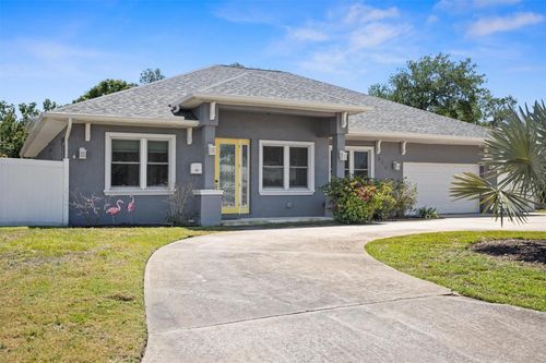 820 50th Ave S, ST PETERSBURG, FL, 33705-4940 | Card Image