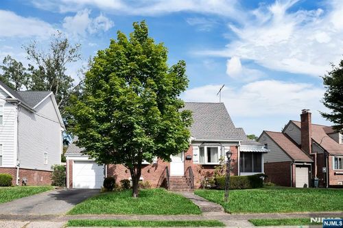 27-05 Urban Pl, Fair Lawn, NJ, 07410-3140 | Card Image