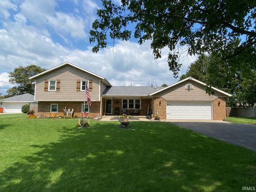 102 Candy Ln, Sharpsville, IN, 46068-9336 | Card Image