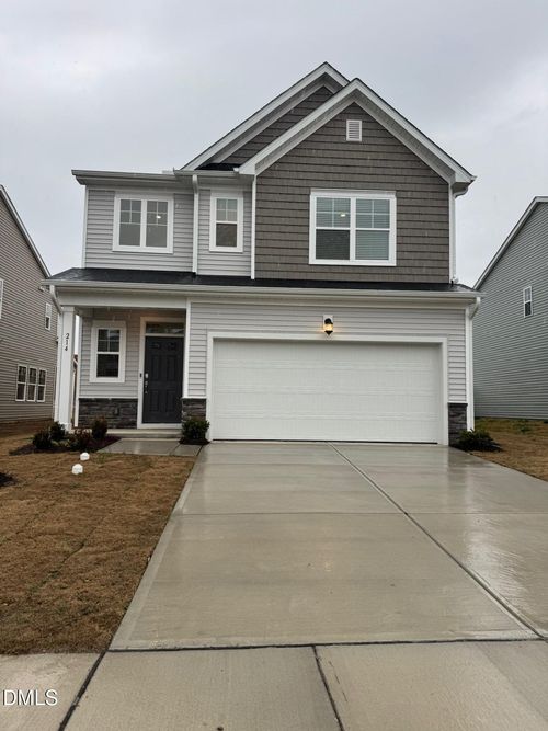 214 S Finley Landing Pkwy, Smithfield, NC, 27577-4955 | Card Image