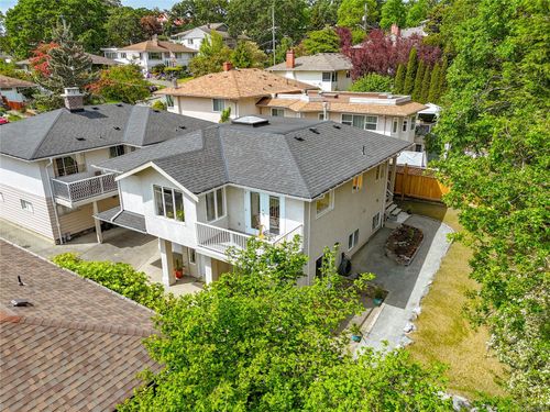 2651 Capital Hts, Victoria, BC, V8T3M1 | Card Image