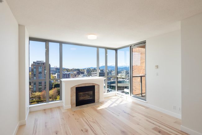 1003 - 1575 W 10 Th Avenue, Condo with 1 bedrooms, 1 bathrooms and 1 parking in Vancouver BC | Image 9