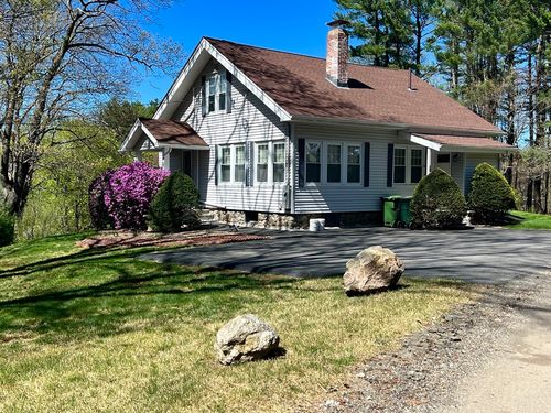 52 Highland St, Spencer, MA, 01562-1723 | Card Image