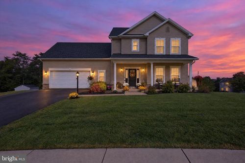 10 Holly Ln, ETTERS, PA, 17319-9232 | Card Image