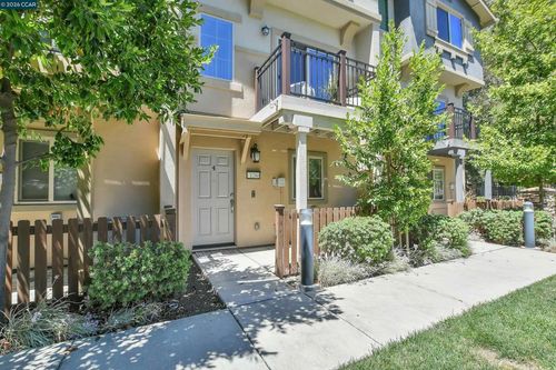 4-1260 Detroit Ave, Concord, CA, 94520-3893 | Card Image