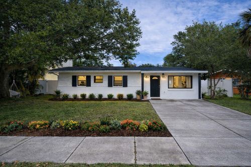343 Shore Dr E, OLDSMAR, FL, 34677-3915 | Card Image