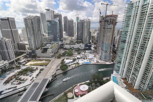 4110-350 S Miami Ave, Miami, FL, 33130-1909 | Card Image