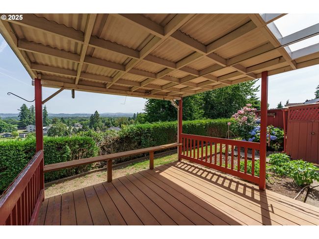 1938 Nw Sierra Ln, House other with 3 bedrooms, 2 bathrooms and 2 parking in Camas WA | Image 26