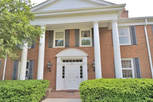 apt-16-521 Coventry Ln, Crystal Lake, IL, 60014-7562 | Card Image