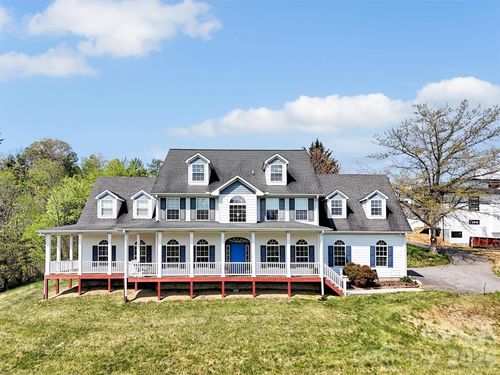 237 Midway Xing, Clyde, NC, 28721-9217 | Card Image