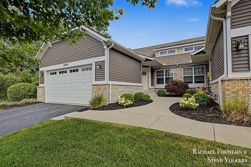 10048 S Crossroad Cir Se, Caledonia, MI, 49316-6502 | Card Image